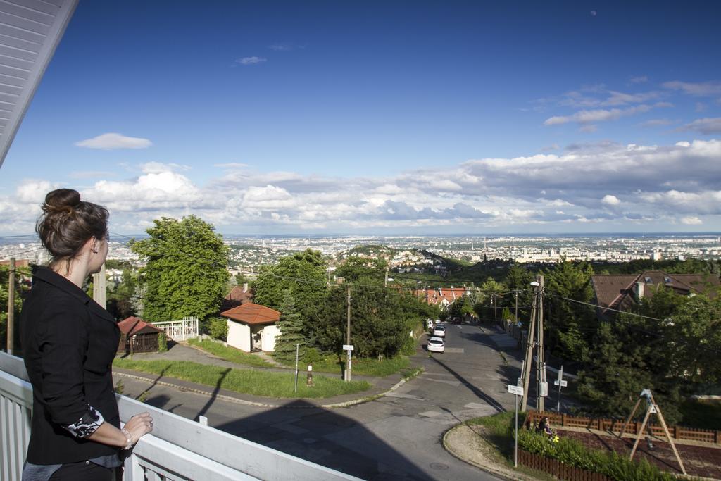 Hotel Molnar Budapest Bagian luar foto