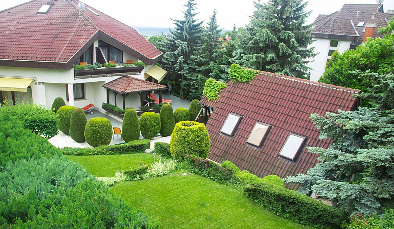Hotel Molnar Budapest Bagian luar foto