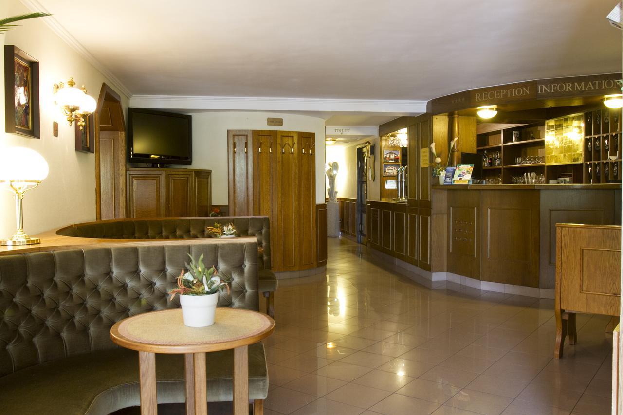 Hotel Molnar Budapest Bagian luar foto